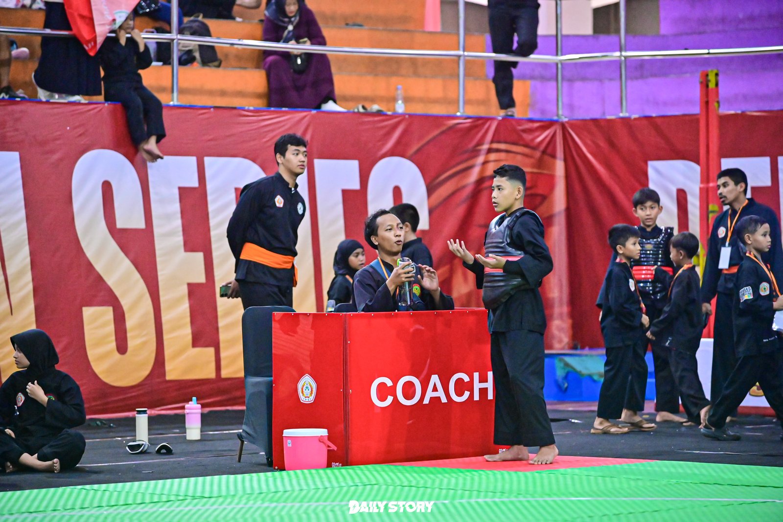 Hening di Tengah Riuh: Kekuatan Doa dan Mental Juara di Arena PSNS 2026